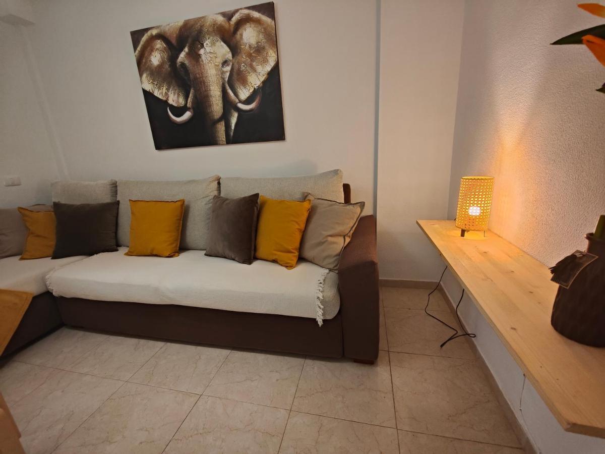 Iris Holiday Apartment กันเดลาเรีย ภายนอก รูปภาพ