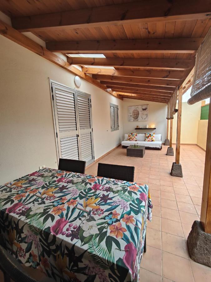 Iris Holiday Apartment กันเดลาเรีย ภายนอก รูปภาพ