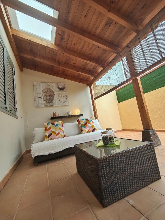 Iris Holiday Apartment กันเดลาเรีย ภายนอก รูปภาพ