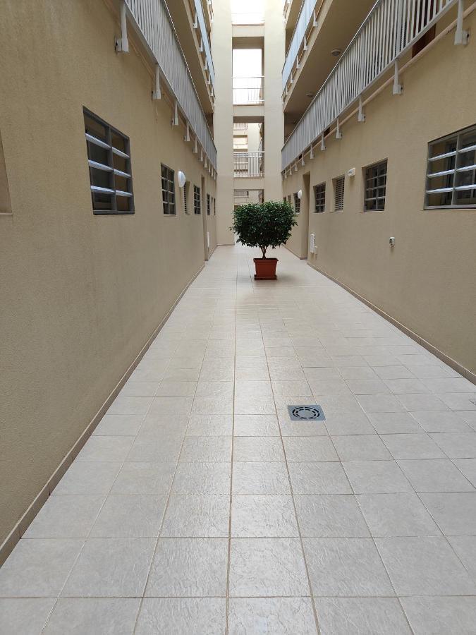 Iris Holiday Apartment กันเดลาเรีย ภายนอก รูปภาพ