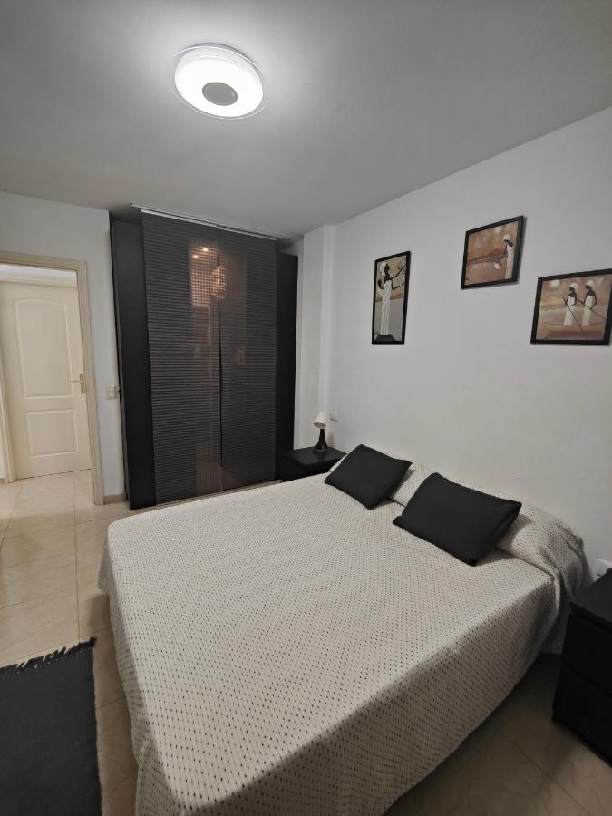 Iris Holiday Apartment กันเดลาเรีย ภายนอก รูปภาพ