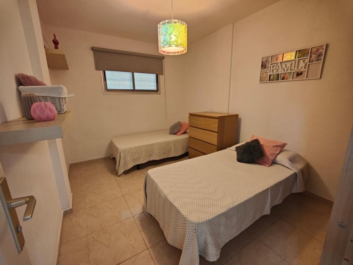 Iris Holiday Apartment กันเดลาเรีย ภายนอก รูปภาพ