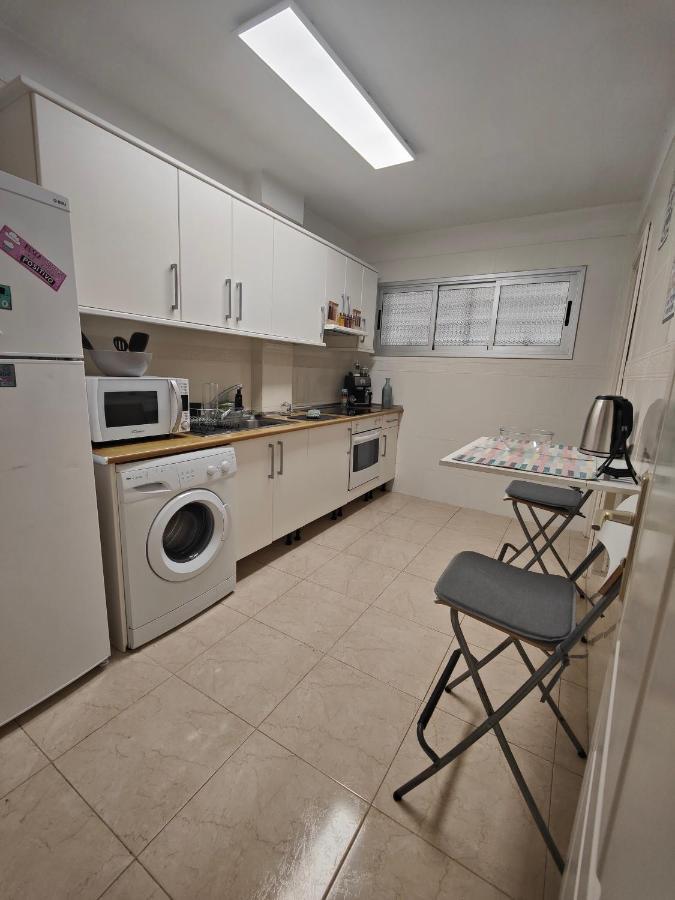 Iris Holiday Apartment กันเดลาเรีย ภายนอก รูปภาพ