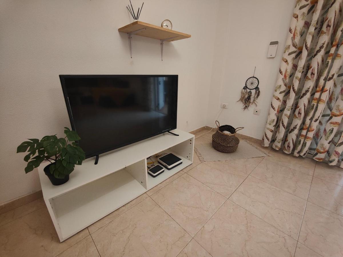 Iris Holiday Apartment กันเดลาเรีย ภายนอก รูปภาพ